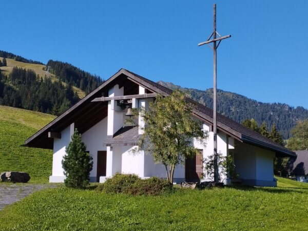 Bergkapelle Wirzweli Sommer